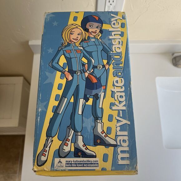 Mattel Mary-Kate and Ashley In Action Airplane Play Set 2002 Brand New Animated - Picture 3 of 6